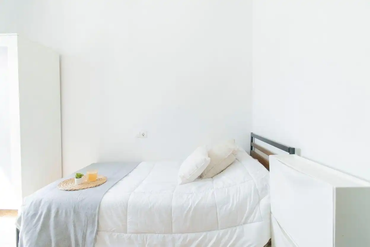 Habitación de Piso en venta en Valencia con Aire acondicionado, Trastero y Balcón