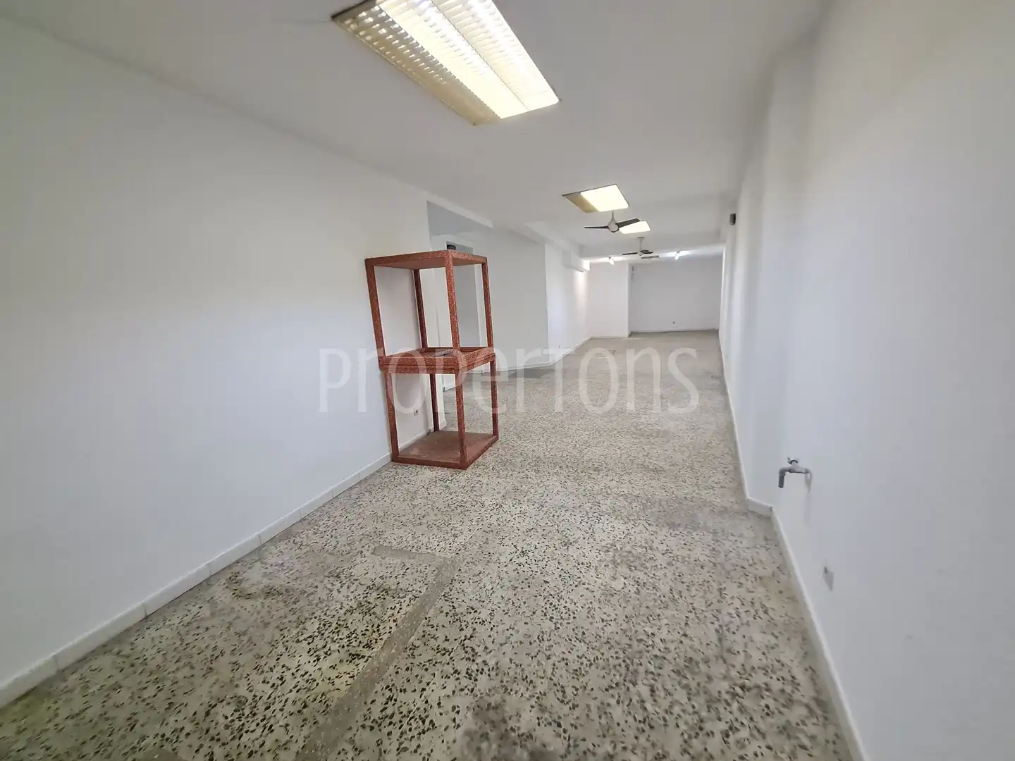 Local de alquiler en Vitoria - Gasteiz