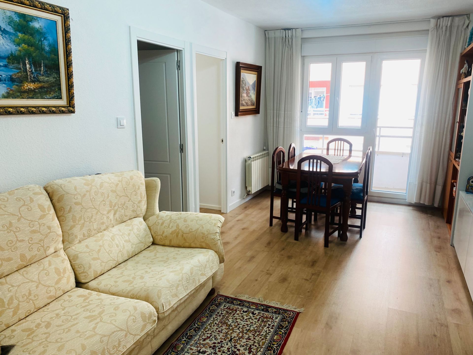 Sala de estar de Piso en venta en Torrelavega  con Calefacción, Parquet y Terraza