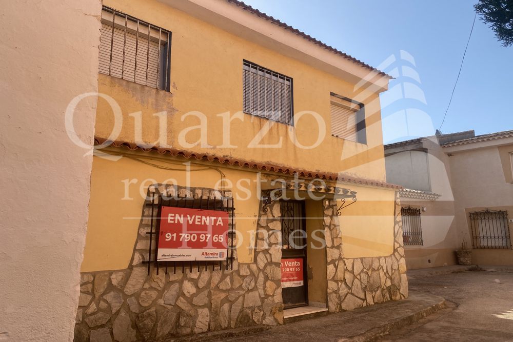 Exterior view of Single-family semi-detached for sale in Balsa de Ves