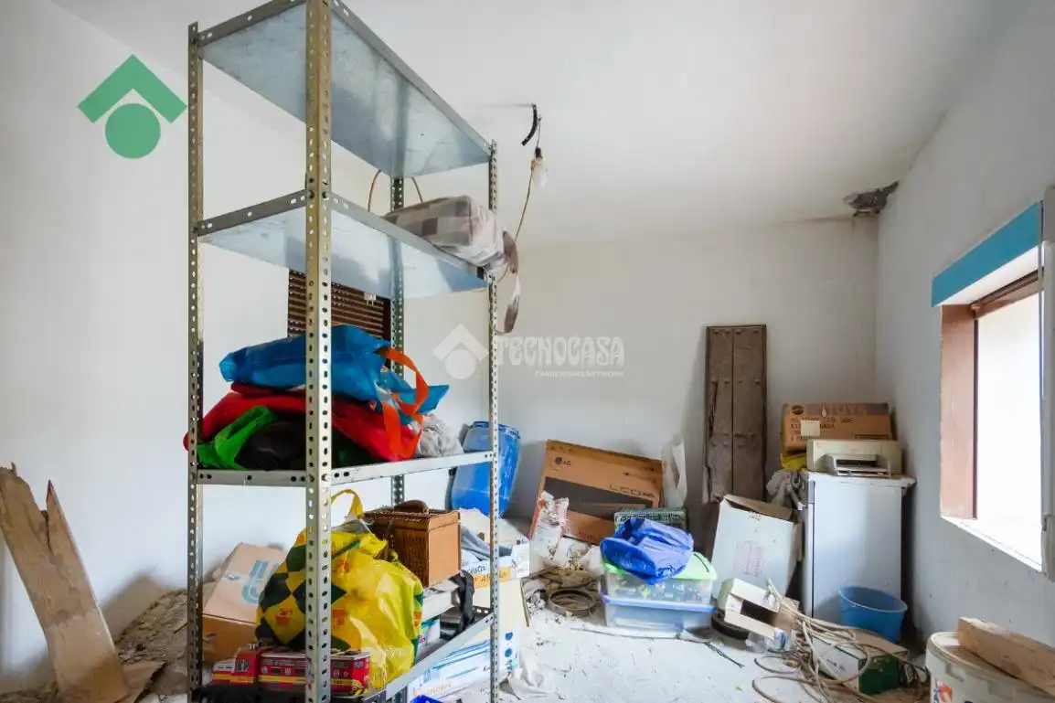 Casa adosada en venda en Otívar amb Terrassa i Balcó
