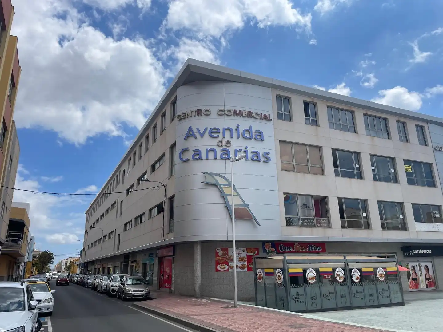 Vista exterior de Local en venta en Santa Lucía de Tirajana
