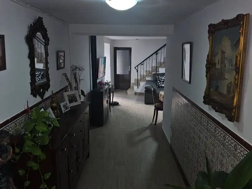 Casa en venta en C. del Moral 6, imagen 2