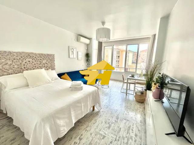 Estudio en Alquiler en Calle Río Darro en Loma de los Riscos