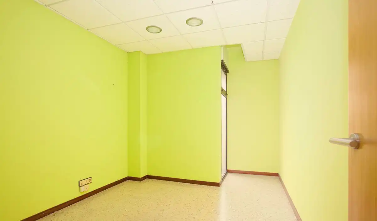 Oficina de alquiler en Figueres