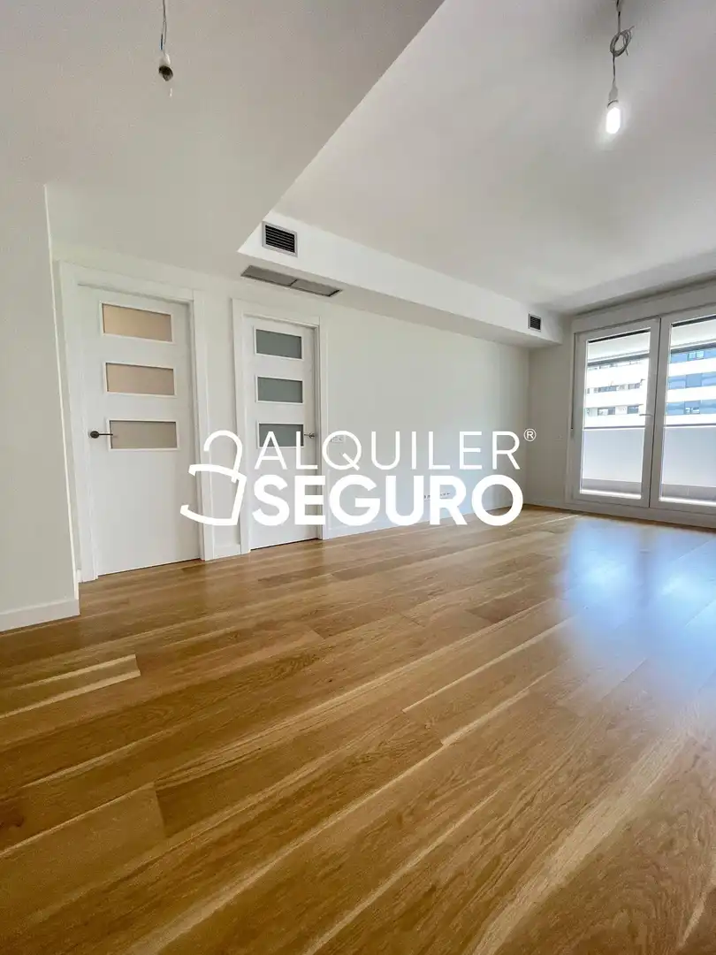 Flat for rent in Maria de Maeztu, Arroyo del Fresno