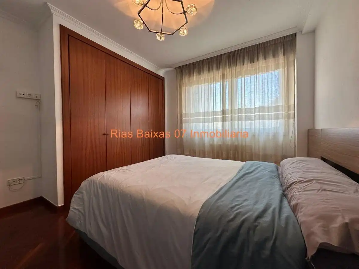 Habitación de Piso en venta en Vigo  con Calefacción