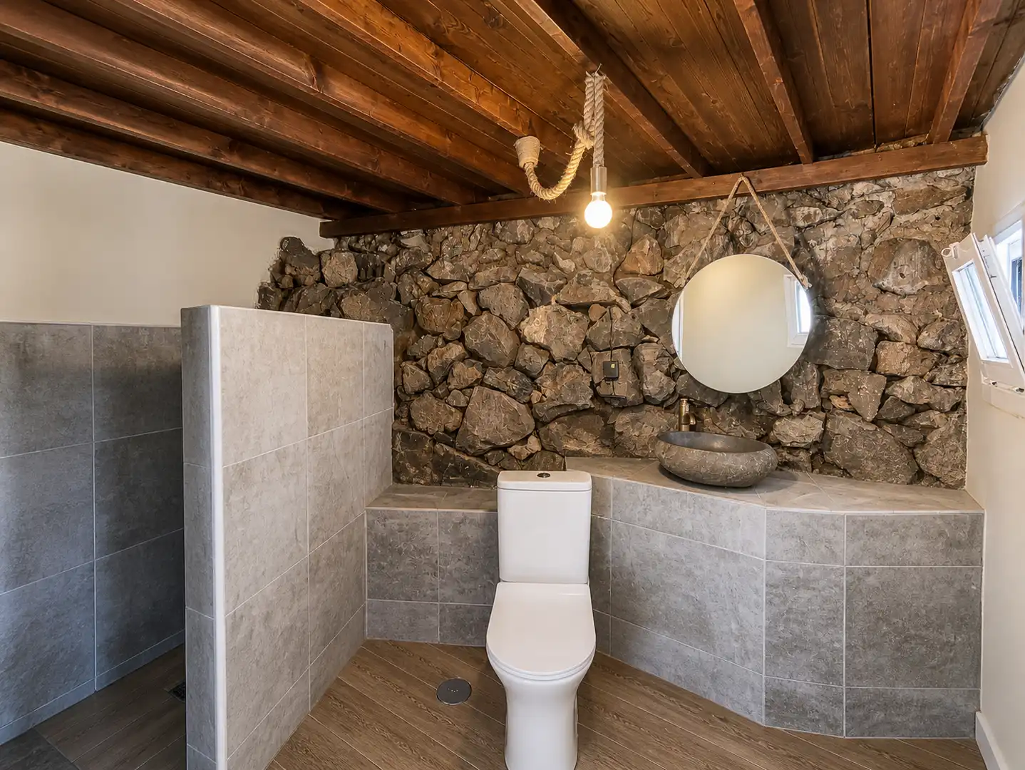 Bany de Finca rústica en venda en San Miguel de Abona amb Aire condicionat, Calefacció i Jardí privat
