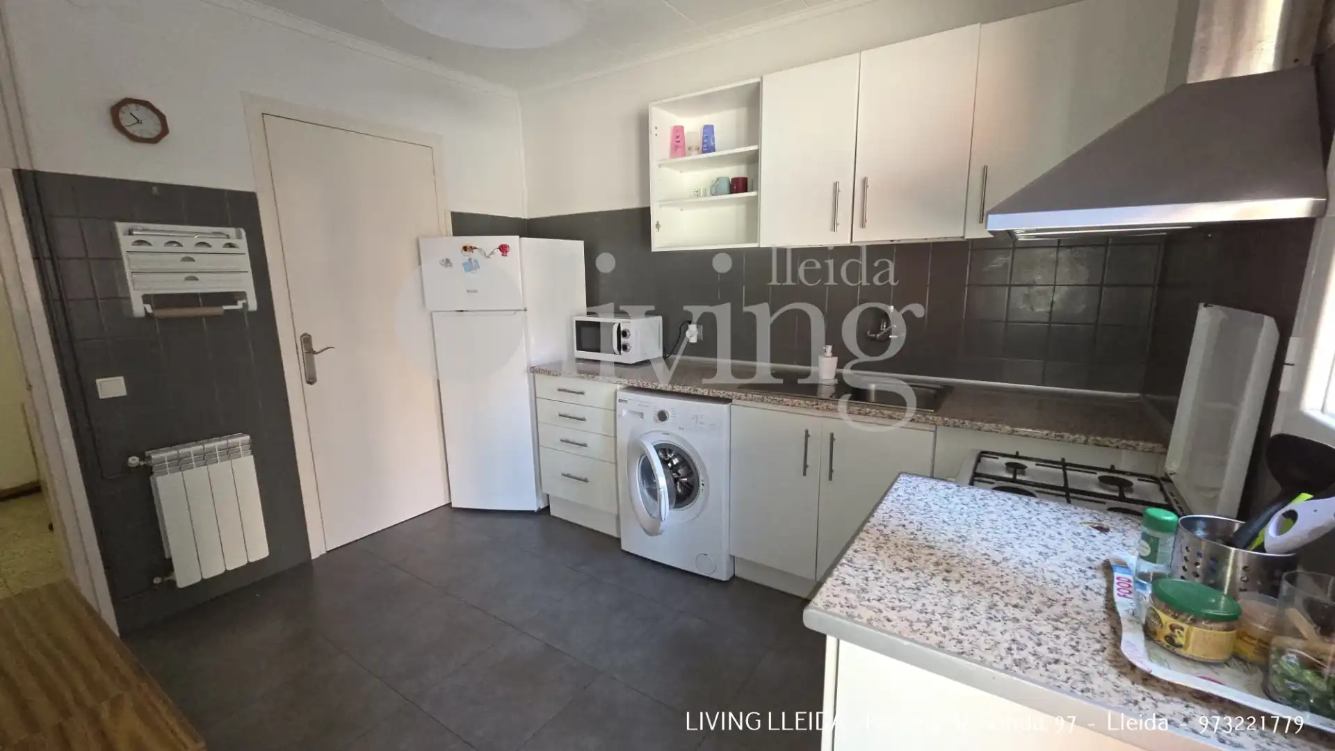 Kitchen of Flat for rent in Lleida  with Heating, Parquet flooring and Furnished