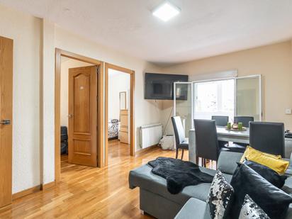 Living room of Flat for sale in  Madrid Capital  with Heating, Terrace and Balcony