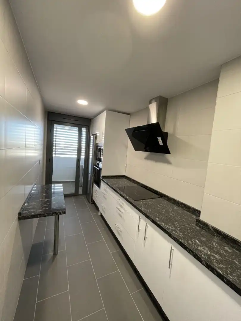 Cocina de Piso de alquiler en Badajoz con Aire acondicionado, Calefacción y Amueblado