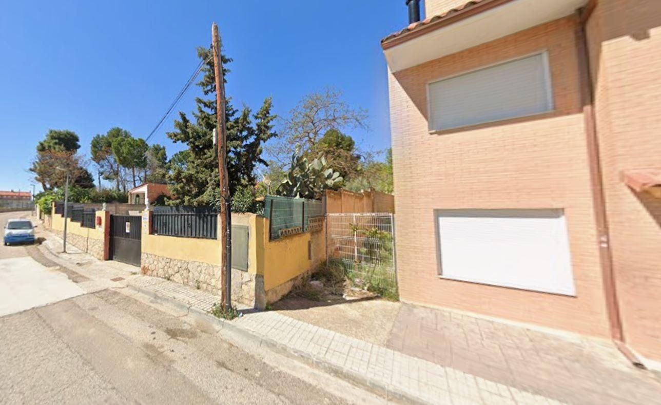 Vista exterior de Casa adosada en venda en María de Huerva amb Terrassa