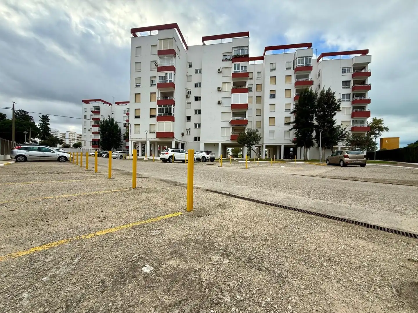 Aparcament de Pis en venda en El Puerto de Santa María amb Aire condicionat, Calefacció i Jardí privat