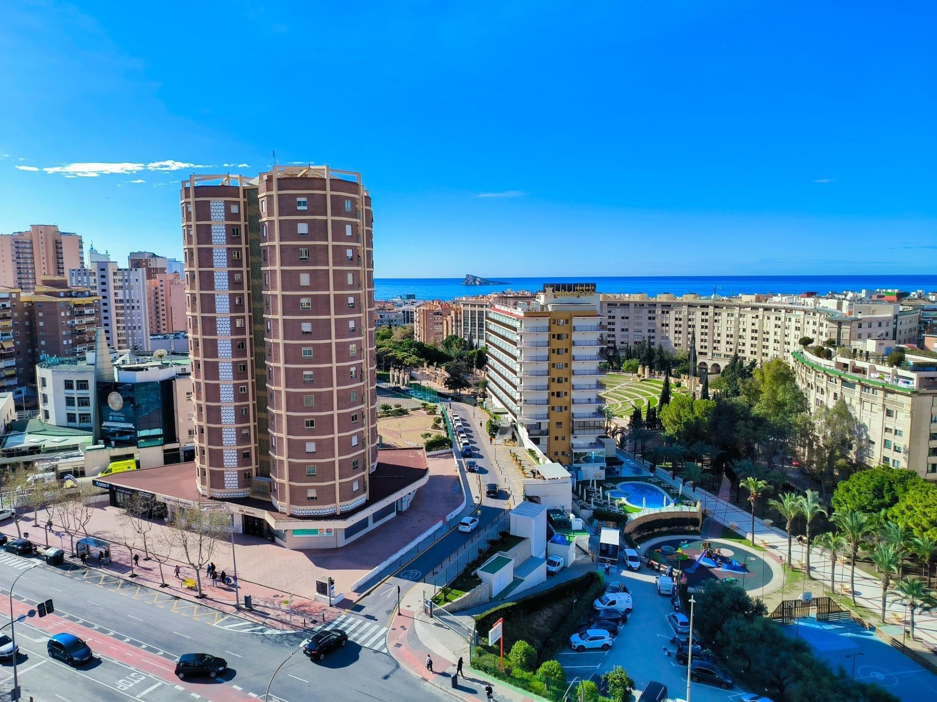 Vista exterior de Pis en venda en Benidorm amb Terrassa