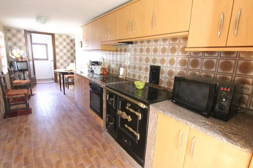 Cocina de Finca rústica en venta en Urdiain con Trastero y Balcón