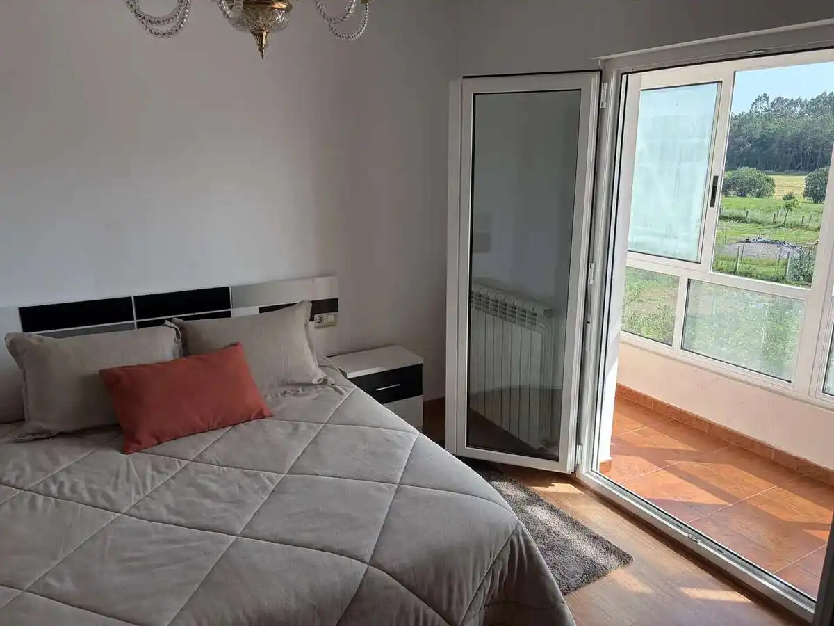 Casa adosada en venta en Oroso