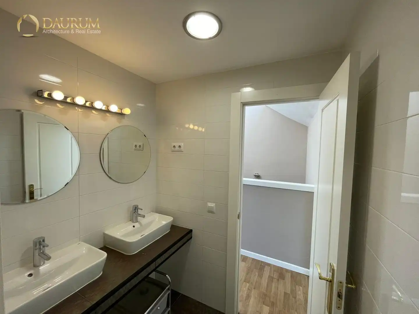 Bathroom of Detached homes for sale in Ciudalcampo  with Air Conditioner, Heating and Terrace