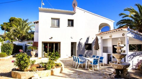 Foto 2 de Casa o xalet en venda a La Caleta - La Calalga - Les Bassetes, Calpe / Calp