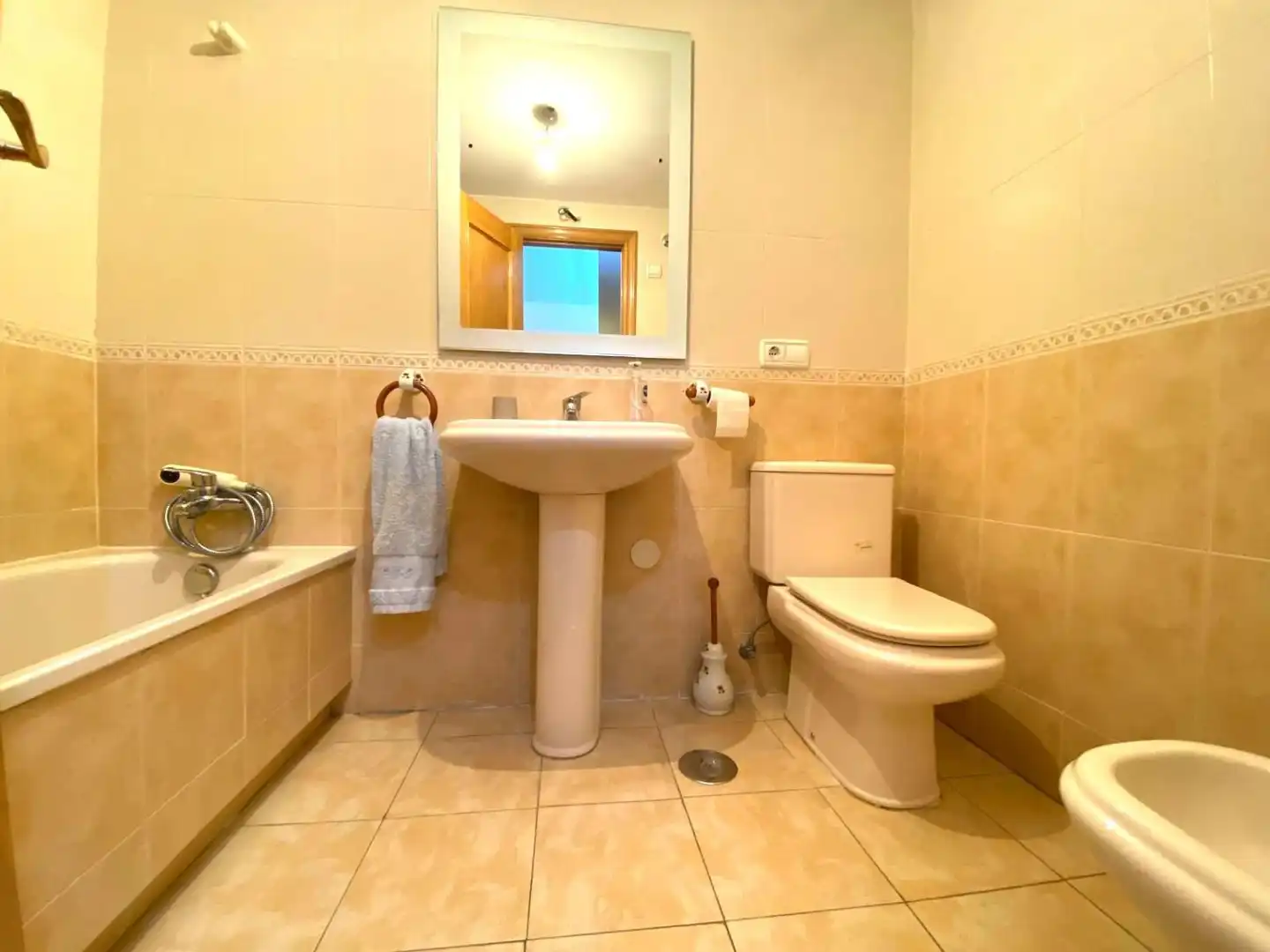 Baño de Apartamento en venta en Alicante / Alacant con Aire acondicionado y Calefacción