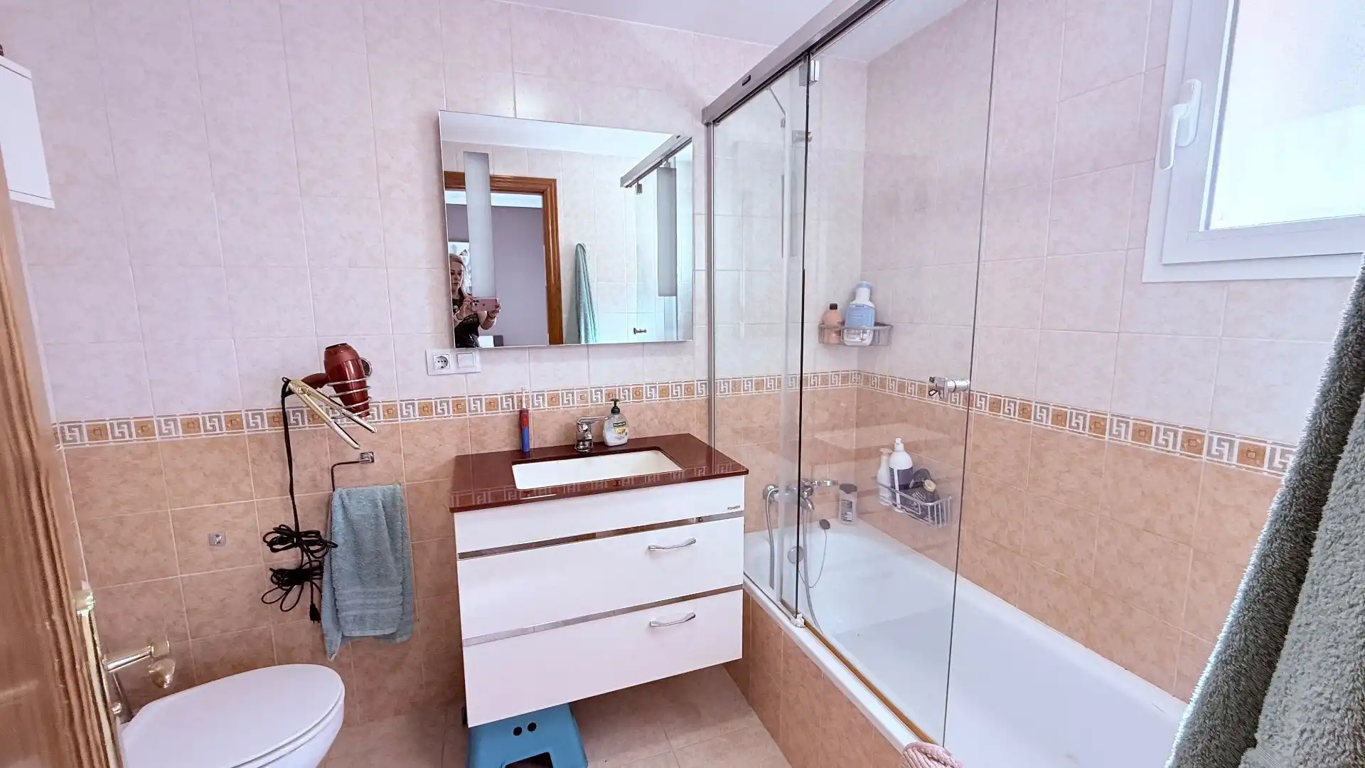 Bathroom of Flat for sale in La Nucia  with Air Conditioner, Heating and Terrace