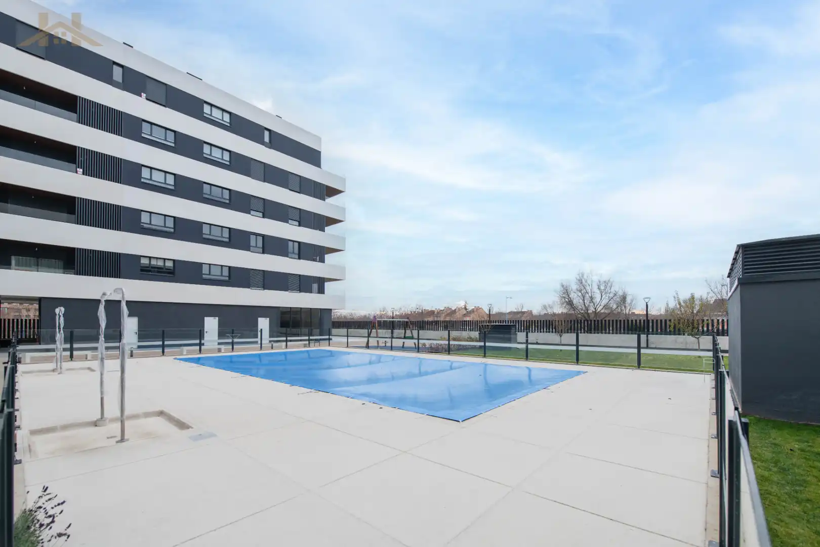 Exterior view of Attic for sale in Leganés  with Air Conditioner, Heating and Terrace