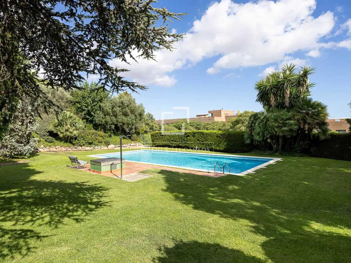 Jardín de Casa o chalet en venta en Barcelona con Aire acondicionado, Terraza y Trastero