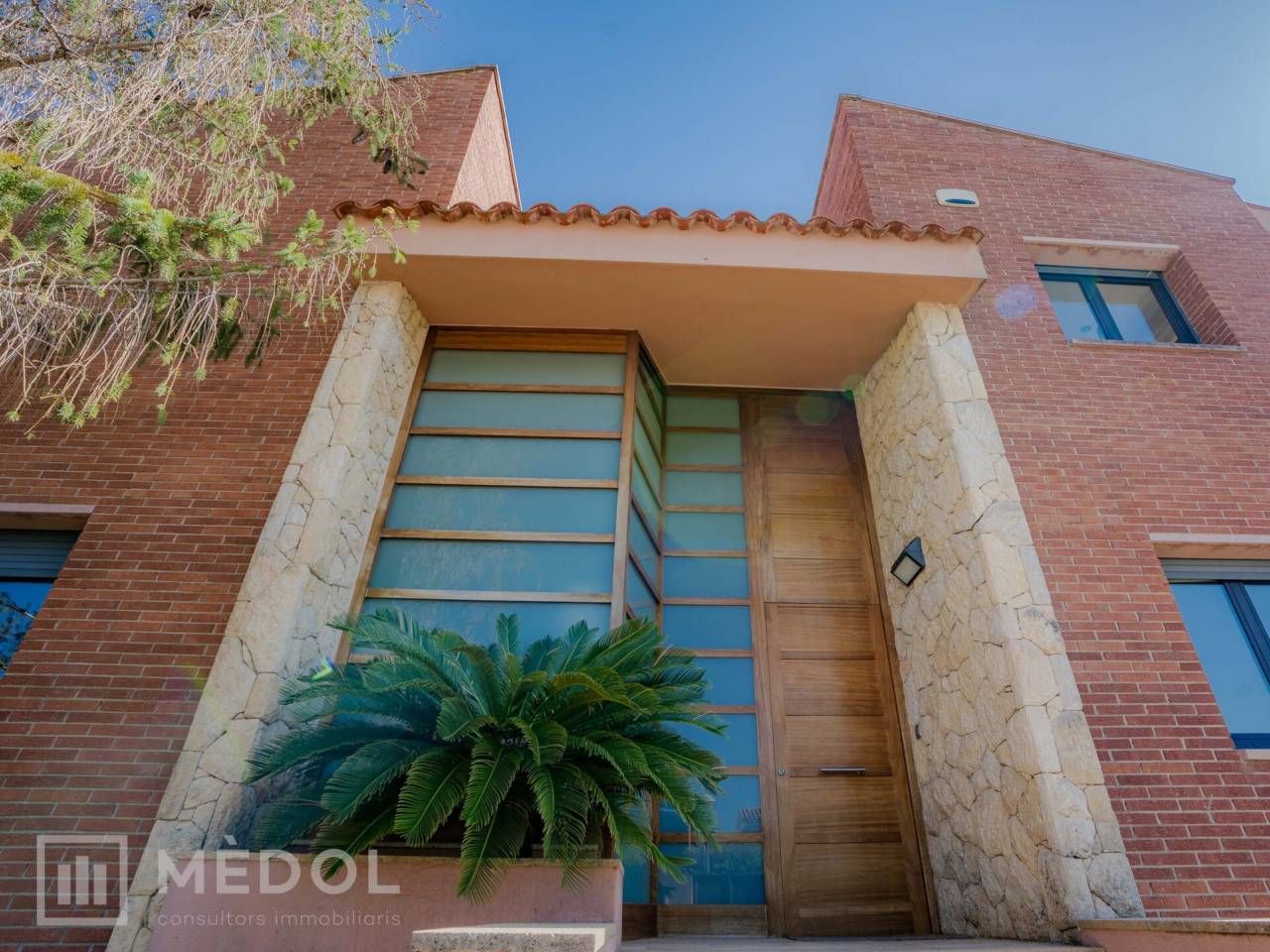 Exterior view of House or chalet for sale in  Tarragona Capital  with Air Conditioner, Heating and Private garden