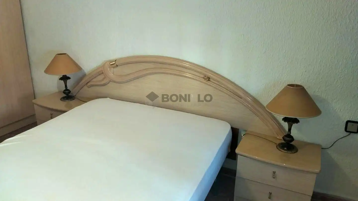 Habitación de Planta baja de alquiler en Utrillas con Calefacción y Amueblado