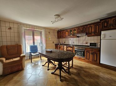Casa con balcone in vendita a Calle Moral