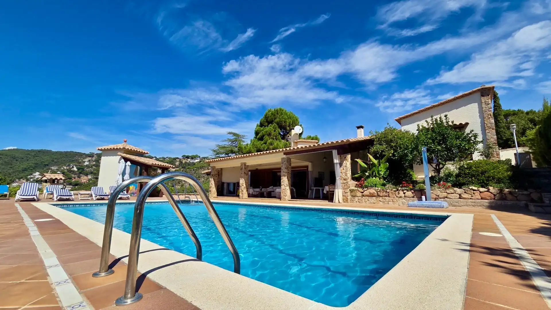 Piscina de Casa o xalet en venda en Lloret de Mar amb Aire condicionat, Calefacció i Jardí privat