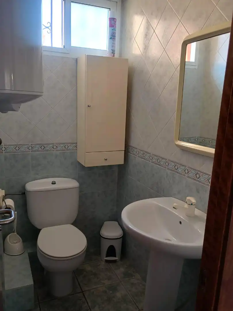 Badezimmer von Einfamilien-Reihenhaus zur Miete in Oropesa del Mar / Orpesa mit Terrasse