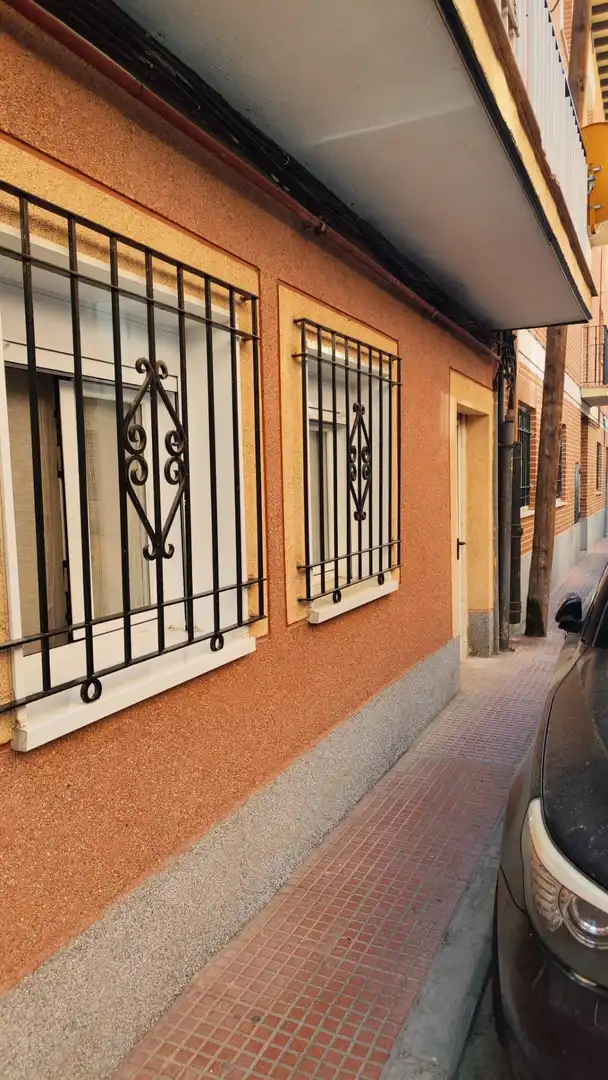Außenansicht von Geschaftsraum zum Verkauf in Alcalá de Henares
