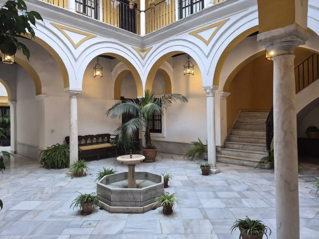 Apartament amb terrassa de lloguer a Calle Bustos Tavera, imagen 2