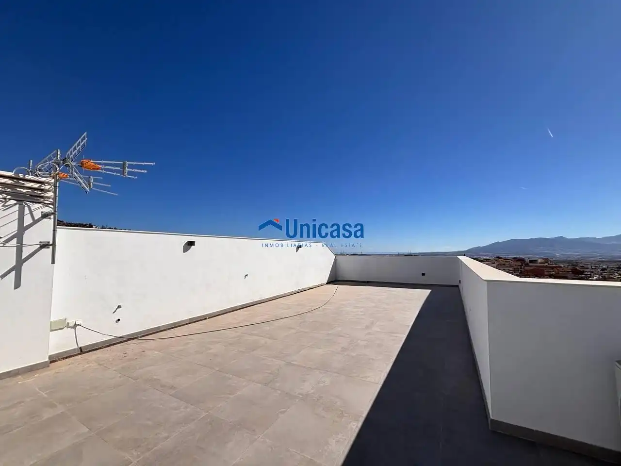 Terrace of Detached homes for sale in Puerto de la Torre - Atabal