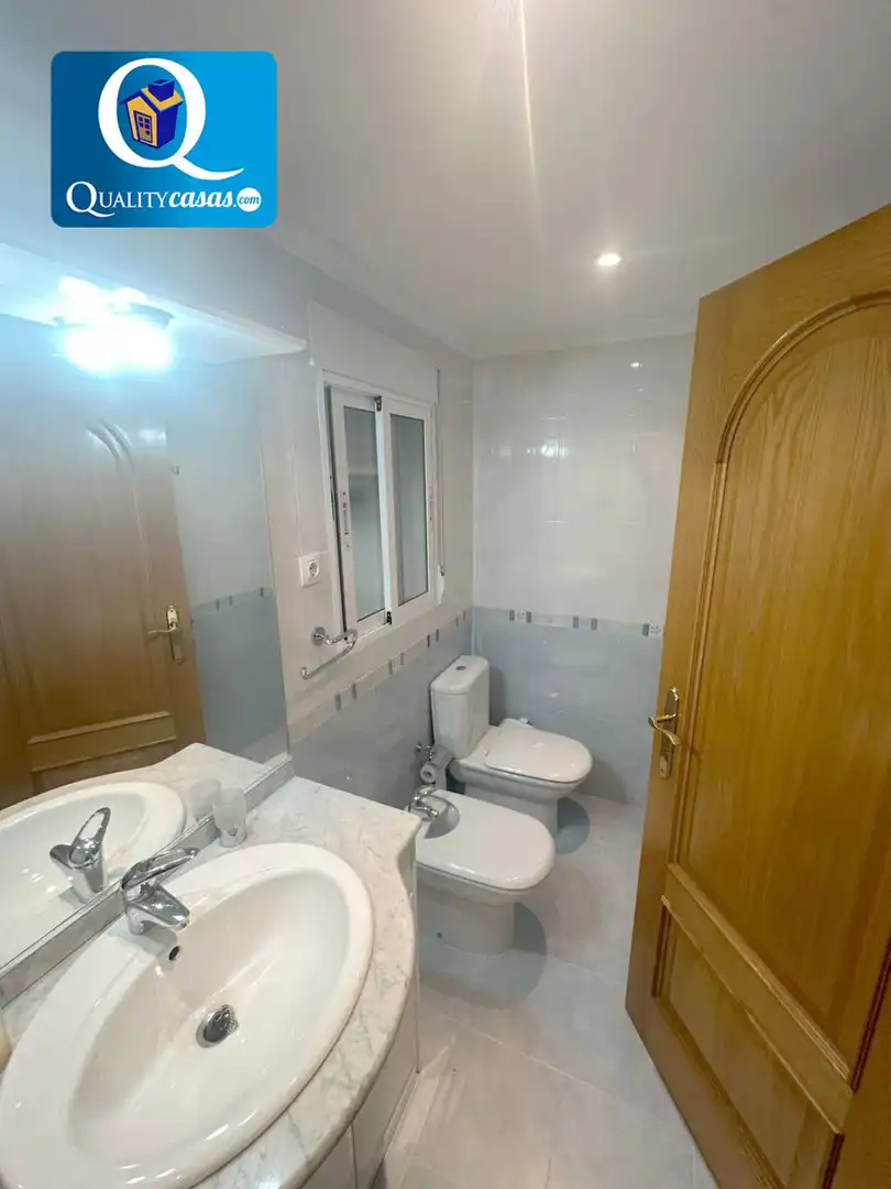 Baño de Apartamento en venta en Jijona / Xixona con Aire acondicionado y Balcón