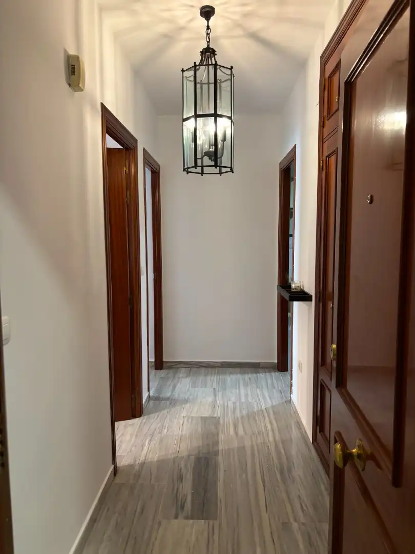 Flat for rent in Granada  with Air Conditioner, Heating and Washing machine