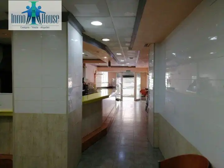 Local comercial en venda a Centro, imagen 4