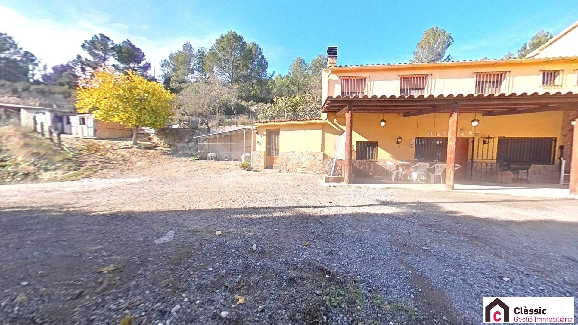 Vista exterior de Casa o xalet en venda en Castellbell i el Vilar amb Aire condicionat, Calefacció i Piscina