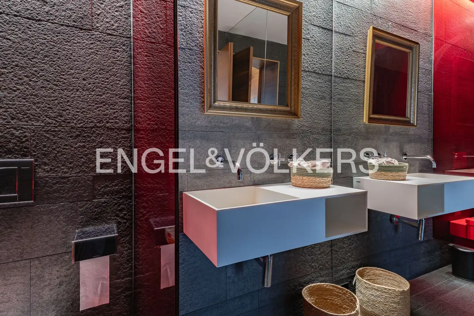 Baño de Casa o chalet de alquiler en Alella con Aire acondicionado, Calefacción y Jardín privado