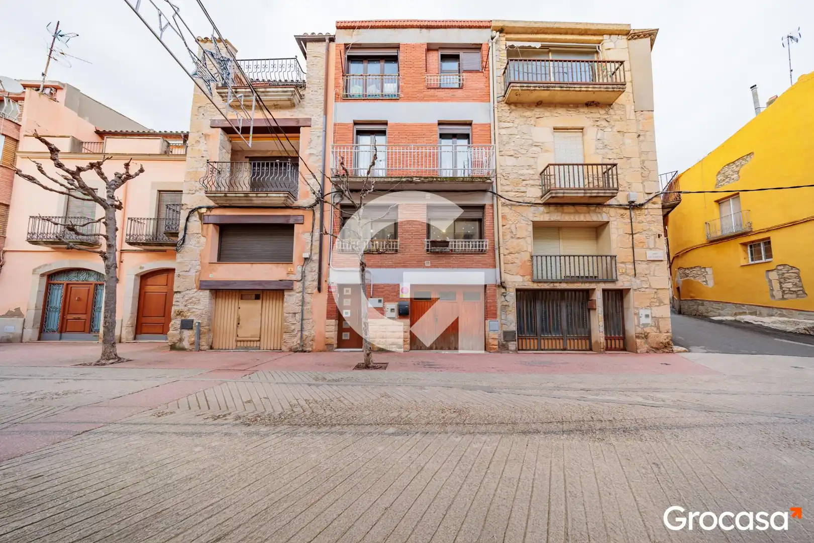 Vista exterior de Casa o xalet en venda en Vimbodí i Poblet amb Aire condicionat, Calefacció i Jardí privat