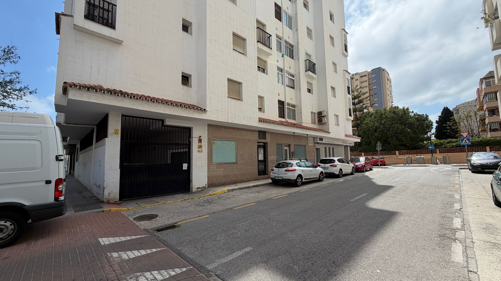 Vista exterior de Local en venda en Fuengirola