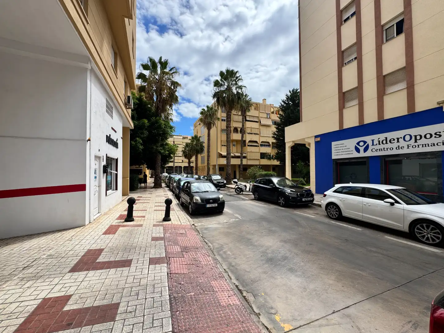 Vista exterior de Pis per a compartir en Málaga amb Aire condicionat, Terrassa i Moblat