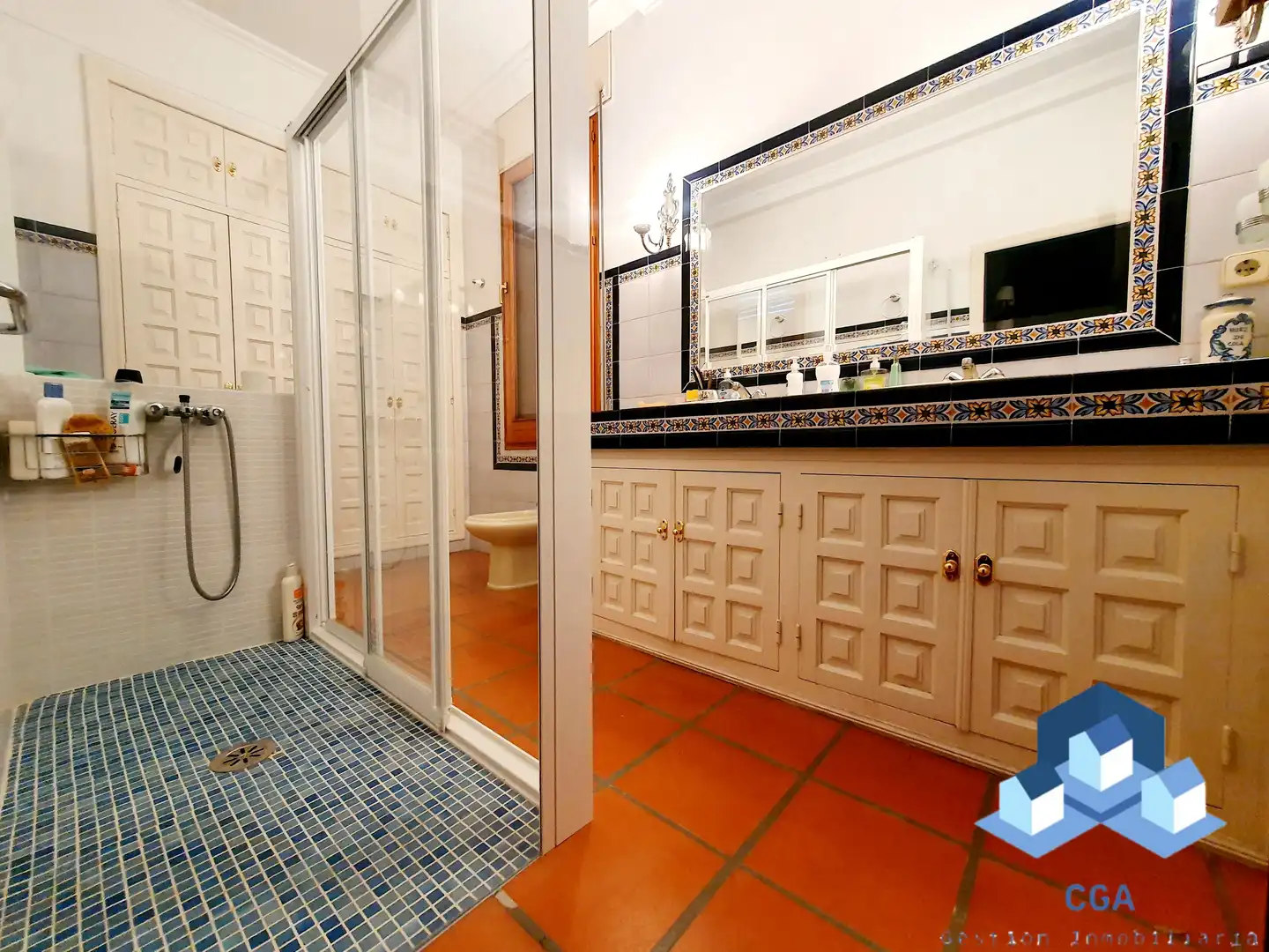 Bathroom of Houses for sale in Lorca  with Air Conditioner, Private garden and Terrace