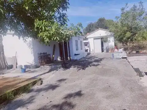 Vista exterior de Finca rústica en venda en Vall d'Alba amb Jardí privat, Piscina i Moblat