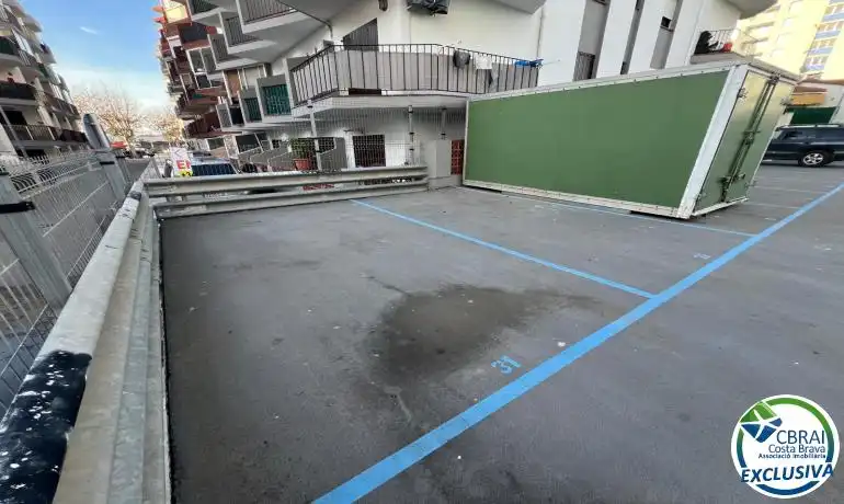 Parkplatz zum Verkauf in Muga - Gran Reserva - Badia, imagen 2