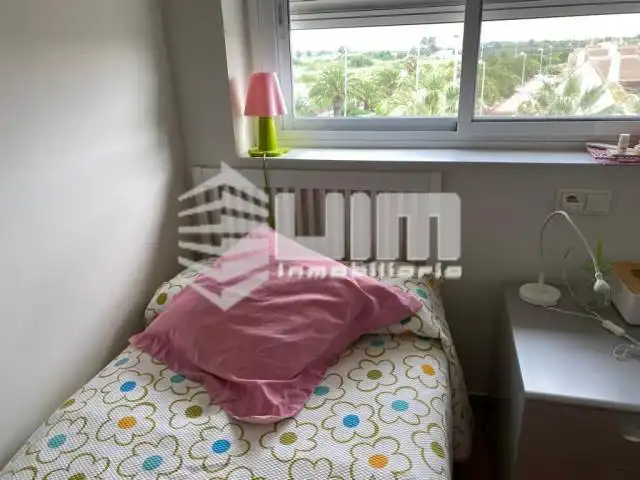 Habitación de Dúplex en venta en Sagunto / Sagunt con Aire acondicionado, Calefacción y Terraza