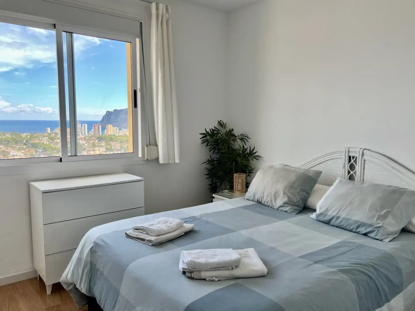 Terraced house with pool for sale in Cometa, imagen 13