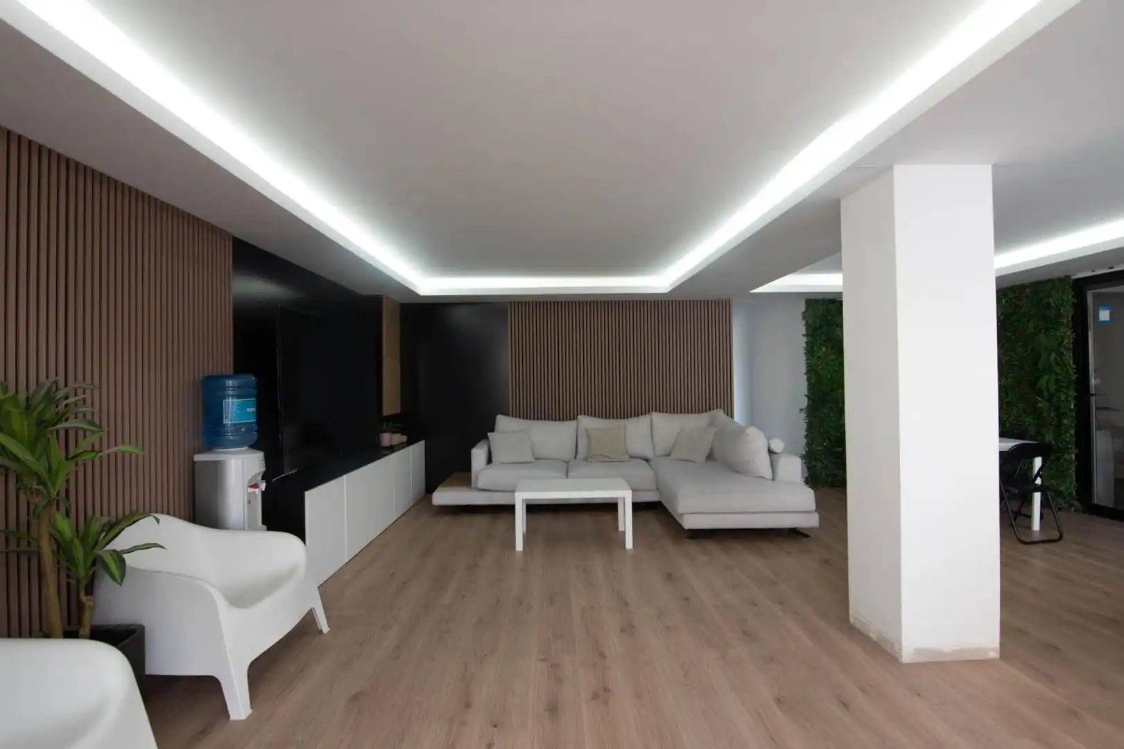 Sala d'estar de Casa o xalet en venda en Murcia amb Jardí privat, Terrassa i Traster