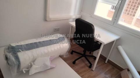 Foto 3 de Piso de alquiler en Nueva Andalucía,  Almería Capital