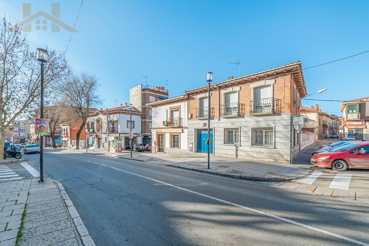 Exterior view of Flat for sale in Colmenar Viejo  with Air Conditioner, Heating and Alarm